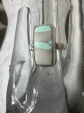 Load image into Gallery viewer, Blue Veined Variscite Ring